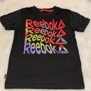 Reebok Size 8 T-Shirt